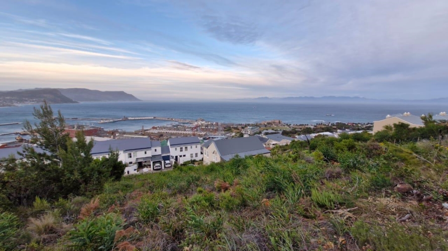 0 Bedroom Property for Sale in Harbour Heights Western Cape